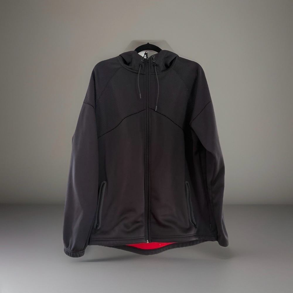 CSG Softshell Jacket Mens Large Black Red Fleece Lined Hooded Athletic Zip